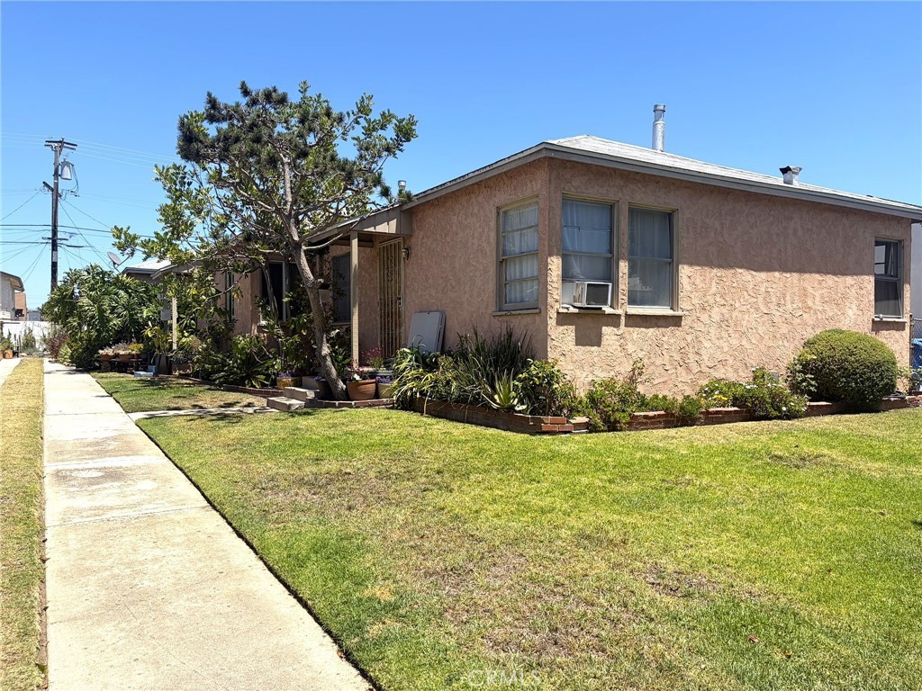 Photo of Listing #SB26146175