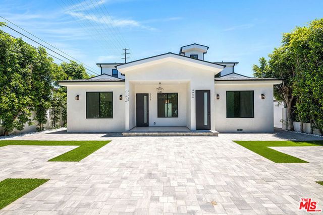 5954 Simpson Avenue, Valley Village