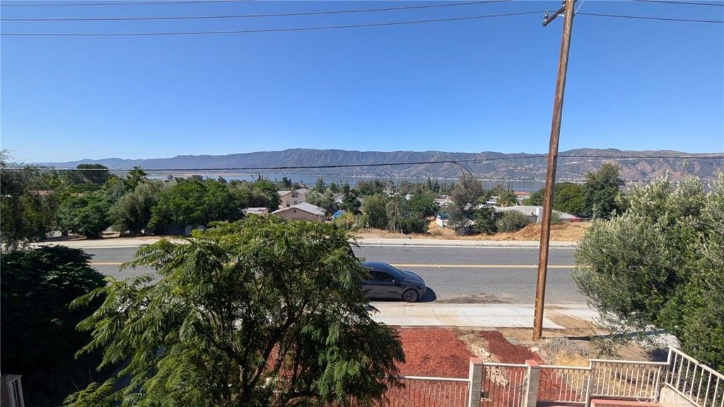 905 W Sumner, Lake Elsinore