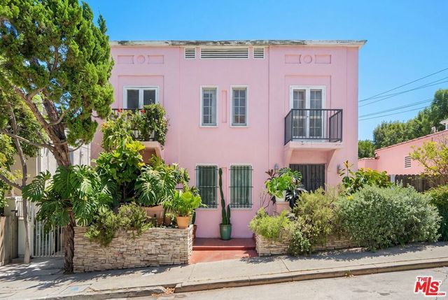 6104 Winans Drive, Los Angeles