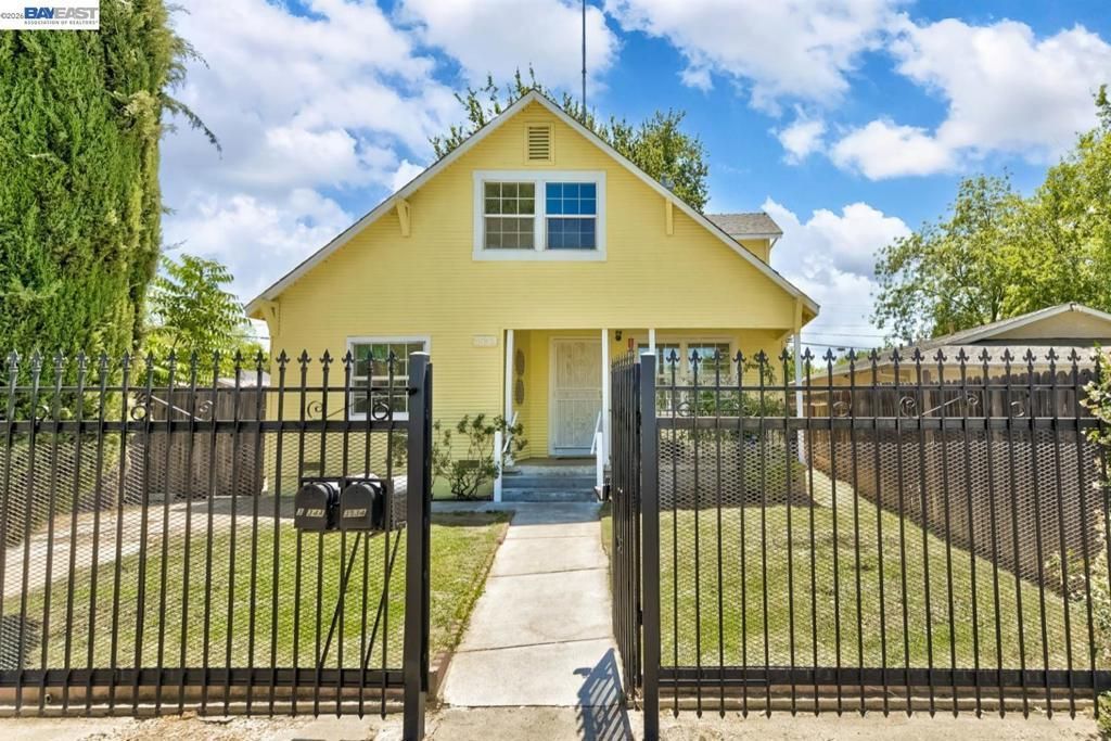 3534 20th Ave, Sacramento
