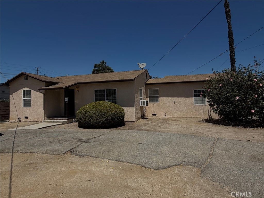 11811 Peoria Street, Sun Valley