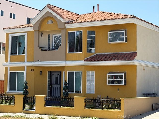 1518 W 206th, Los Angeles