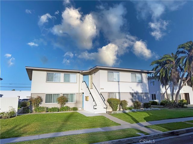 2976 Royal Palm, Costa Mesa
