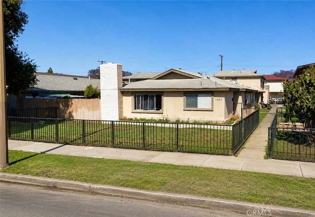 1621 Cedar, Santa Ana