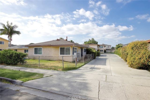 6029 Live Oak Street, Bell Gardens
