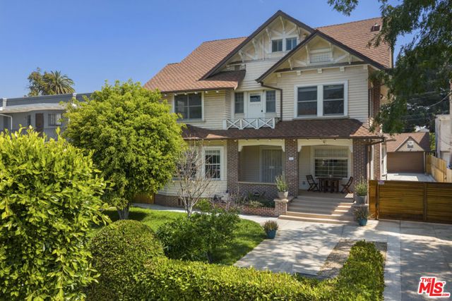 1810 Westmoreland Boulevard, Los Angeles