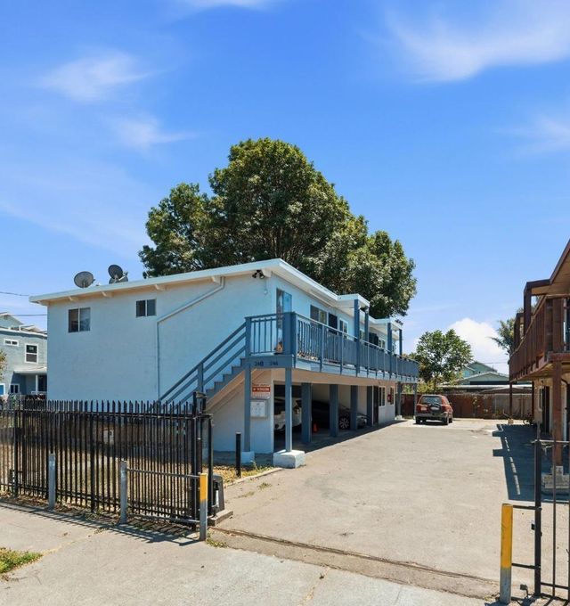 240 Duboce Avenue, Richmond