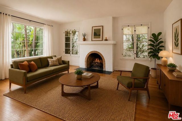 1262 S Burnside Avenue, Los Angeles