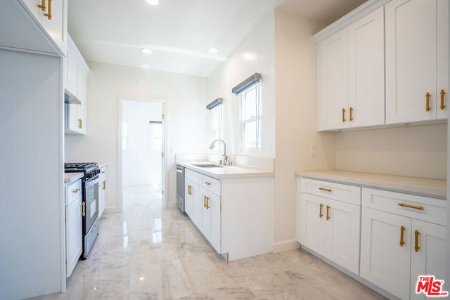 1226 Keniston Avenue, Los Angeles