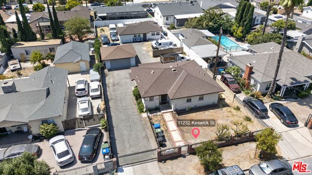 11232 Keswick Street, Los Angeles