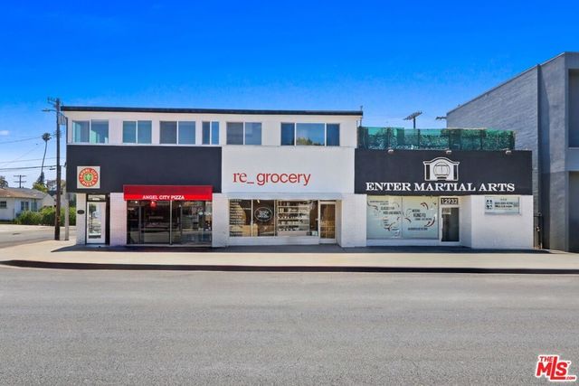 12926 Venice Boulevard, Los Angeles