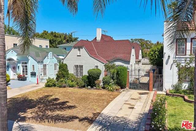 810 S Norton Avenue, Los Angeles