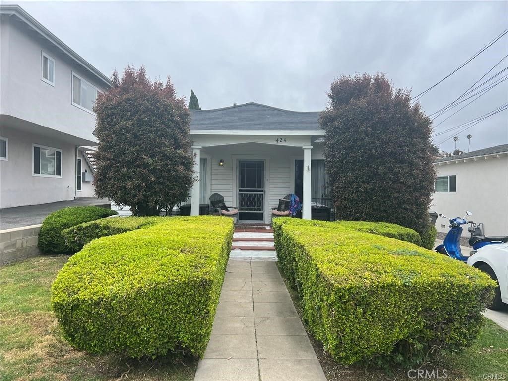 424 S Broadway, Redondo Beach