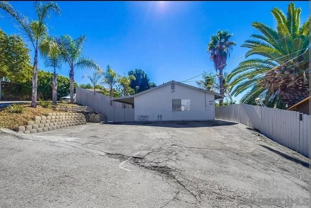 9095 97 Fitzgerald Way, Spring Valley