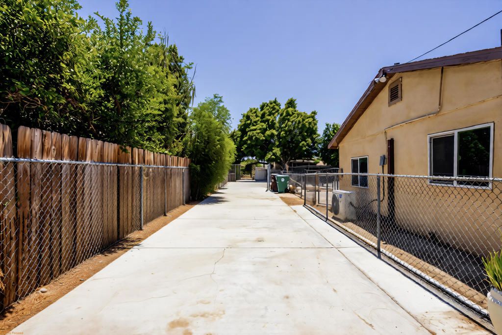 84058 Leyte Avenue, Indio
