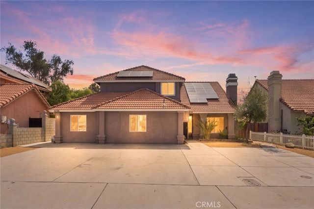 13790 Mangowood, Moreno Valley