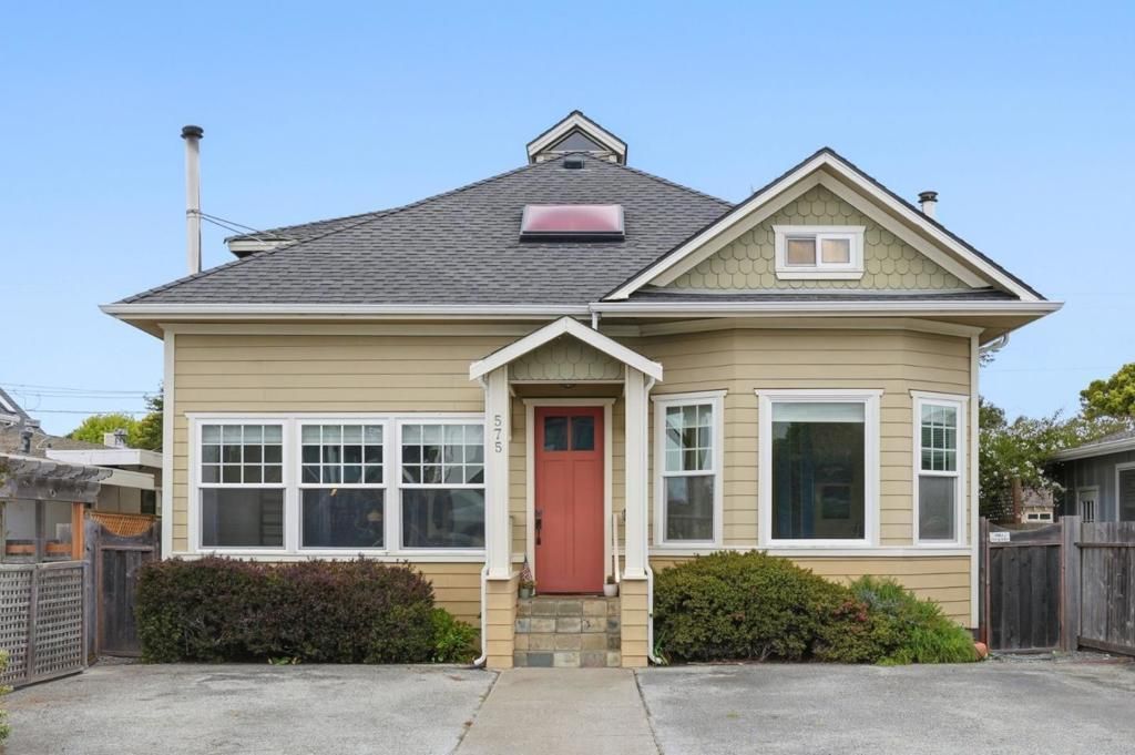575 Myrtle Street, Half Moon Bay