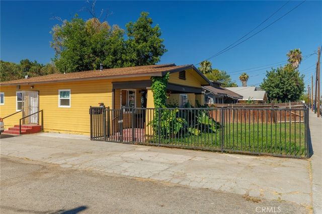 233 9th, San Bernardino