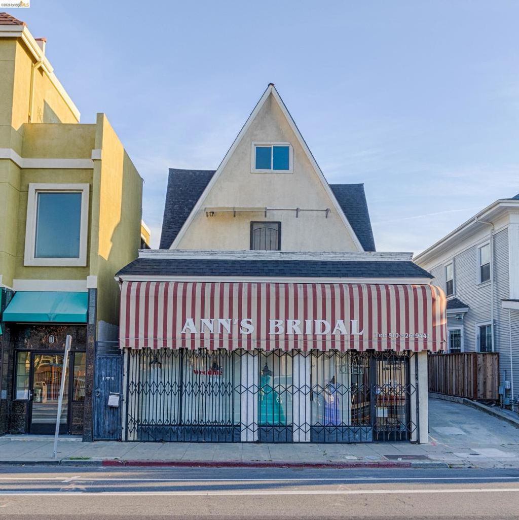 414 E 12th St, Oakland