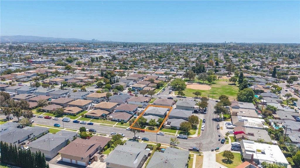 1635 Coriander Drive, Costa Mesa
