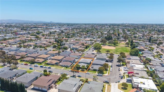 1635 Coriander Drive, Costa Mesa
