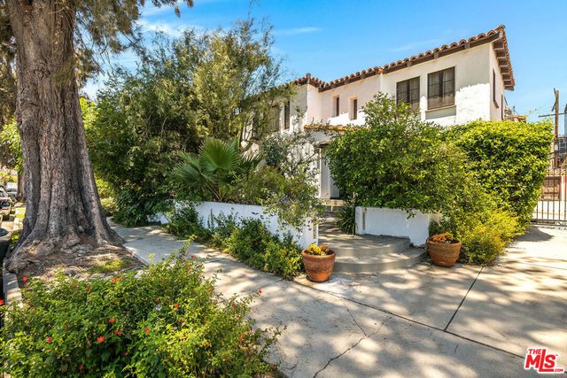 8447 W 4th Street, Los Angeles