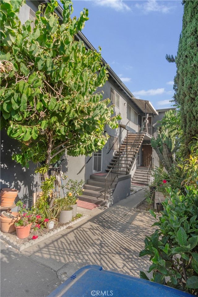5620 Stratford, Los Angeles