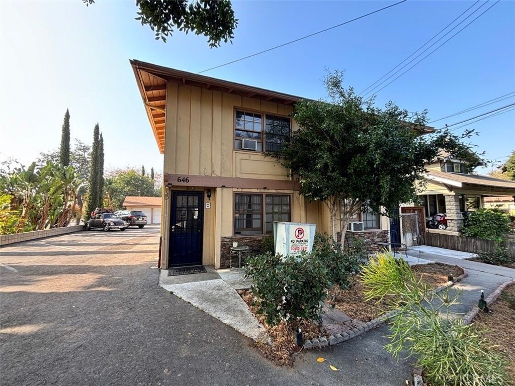 646 S Grand Street, Orange