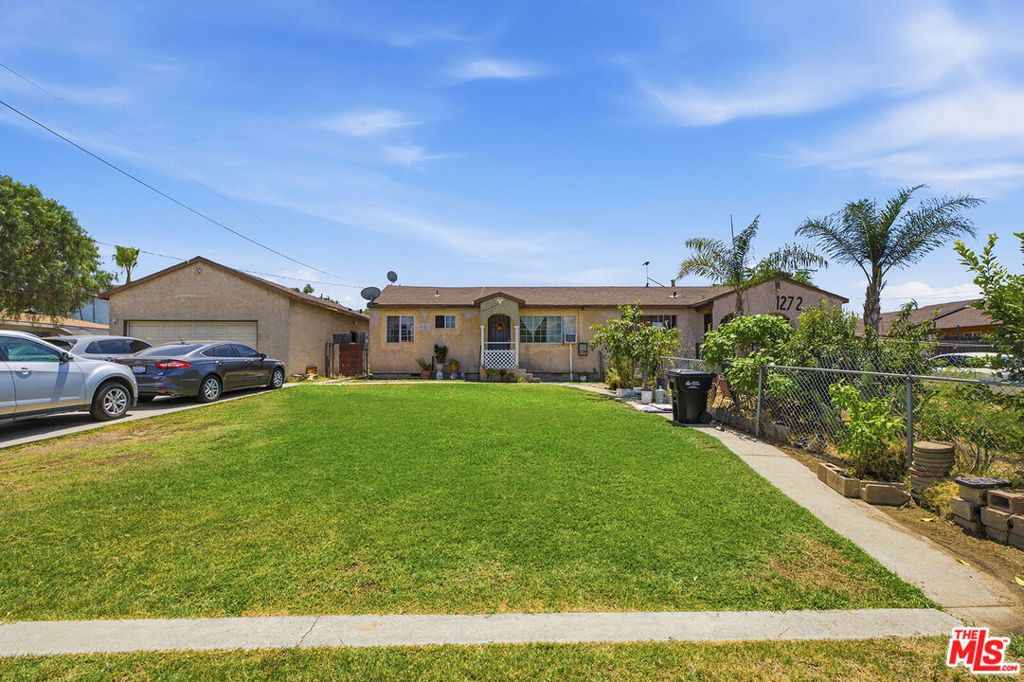 1250 Murchison Avenue, Pomona