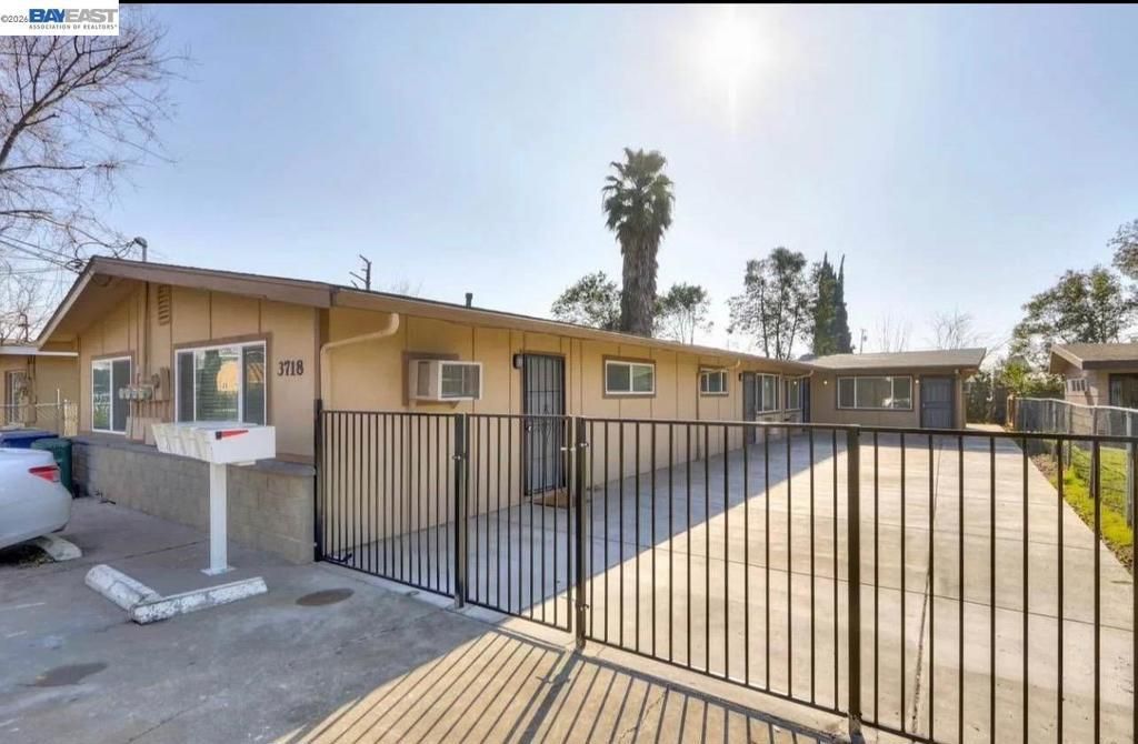 3718 45th Ave, Sacramento