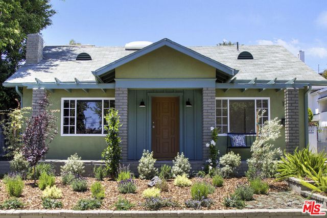 1561 Carmona Avenue, Los Angeles