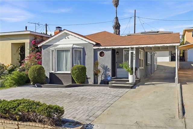 711 Stepney Street, Inglewood