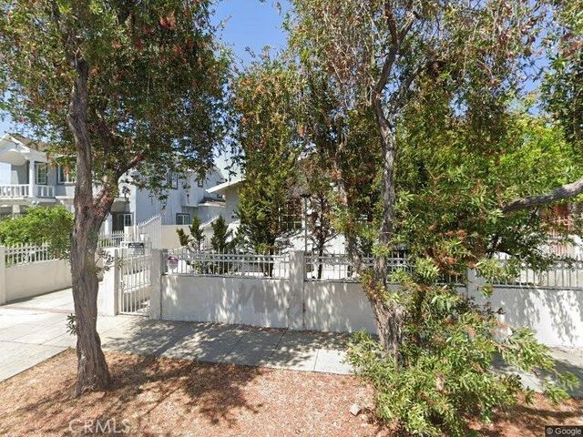 1123 N Alexandria, Los Angeles