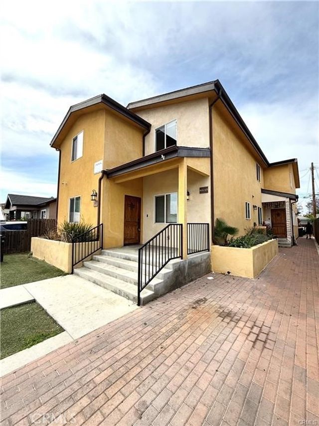 645 E 78th, Los Angeles
