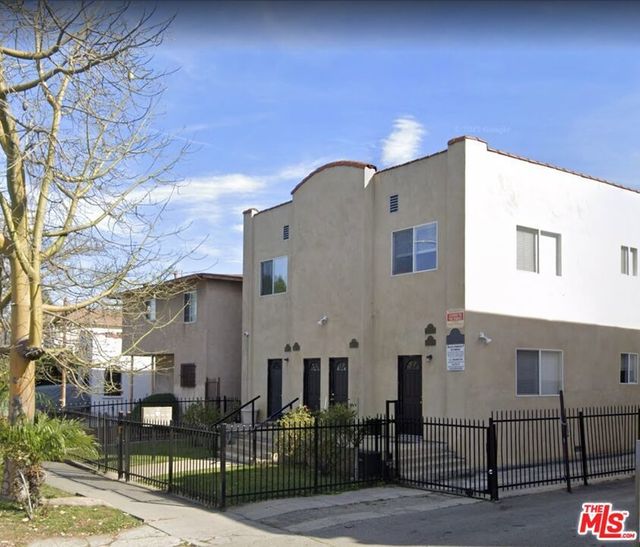 1816 S La Brea Avenue, Los Angeles