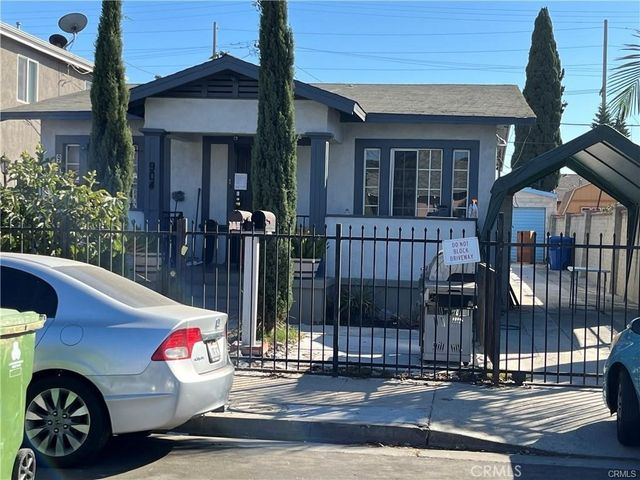 904 E 52nd Place, Los Angeles