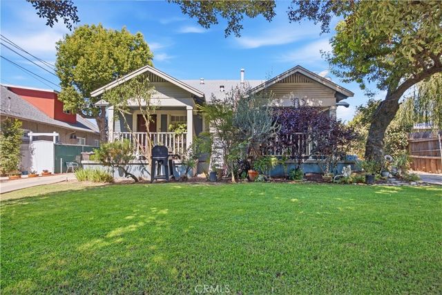 823 N Madison Avenue, Pasadena
