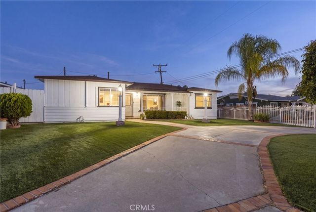 14502 Broadway, Whittier