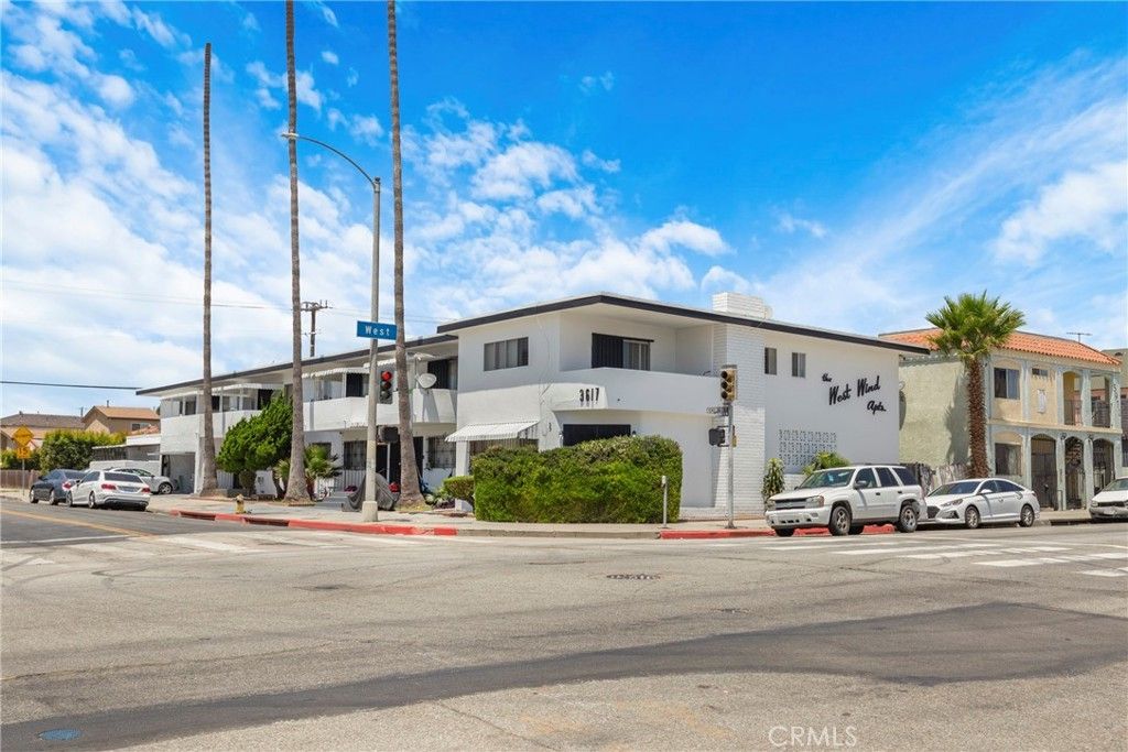 3617 W 60th Street, Los Angeles