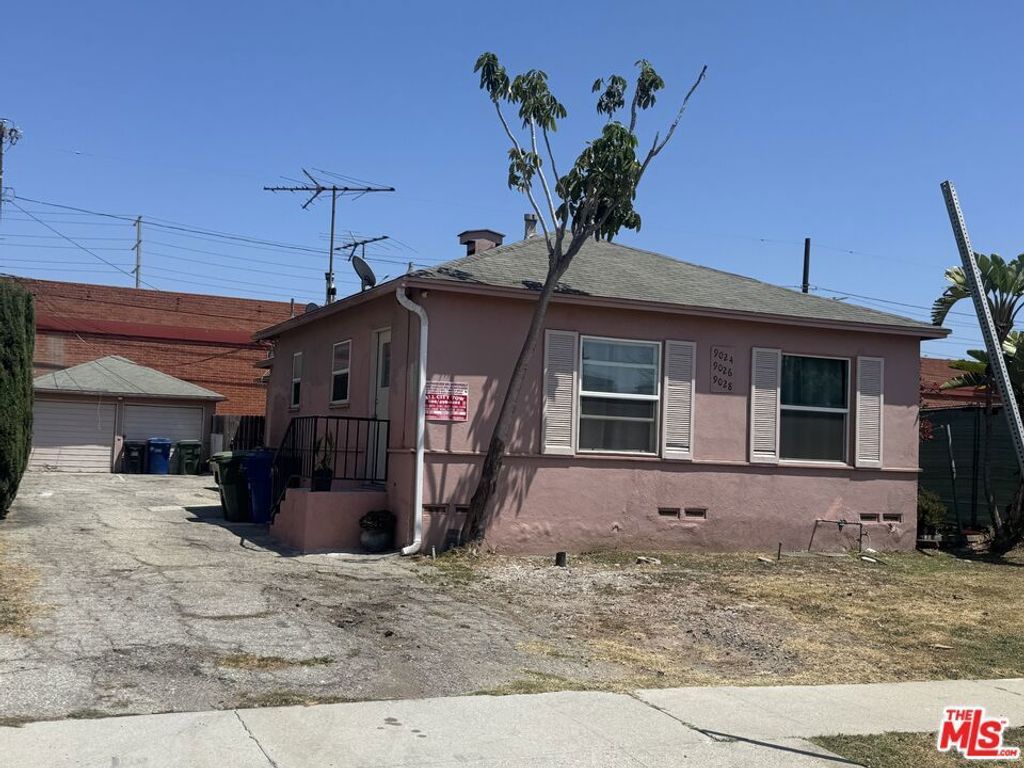 9024 Reading Avenue, Los Angeles