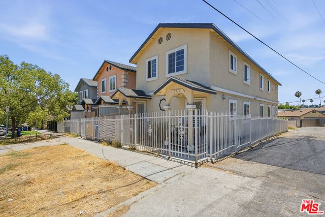 5370 Poplar Boulevard, Los Angeles