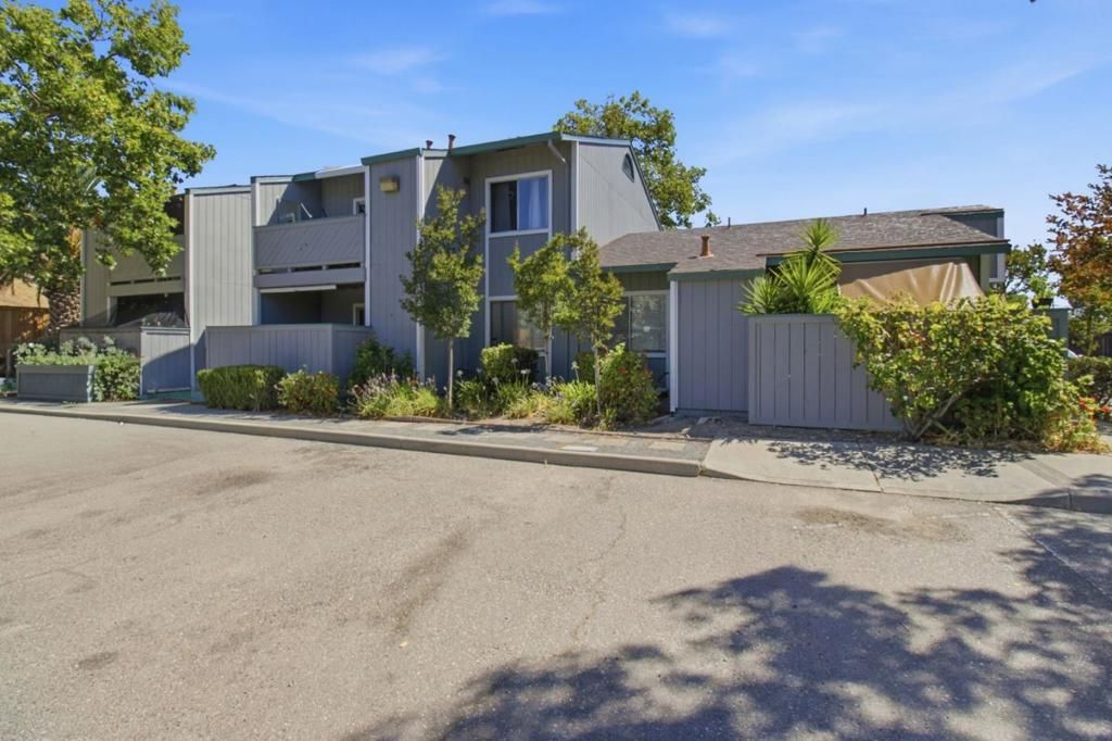 3530 Silver Oaks Way, Livermore