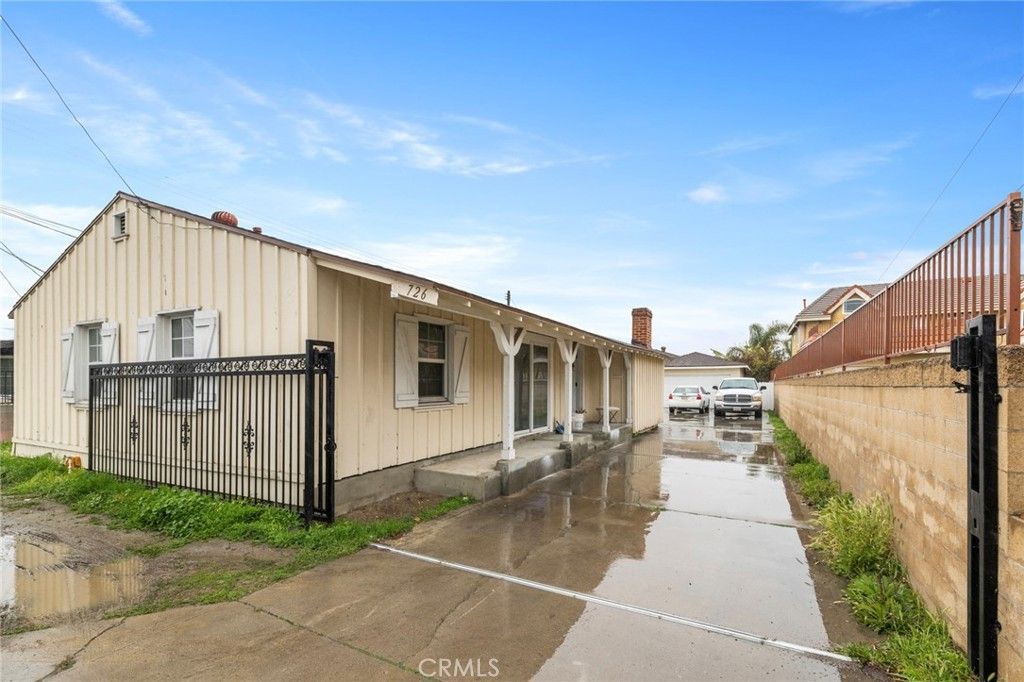 728 N Euclid Street, Santa Ana
