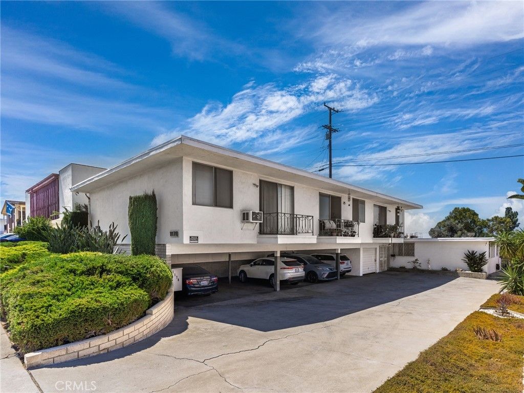 1170 College View Drive, Monterey Park