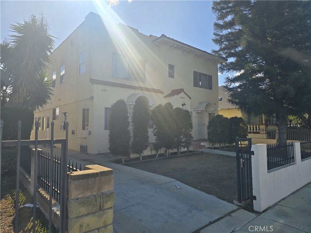 620 W 41st, Los Angeles