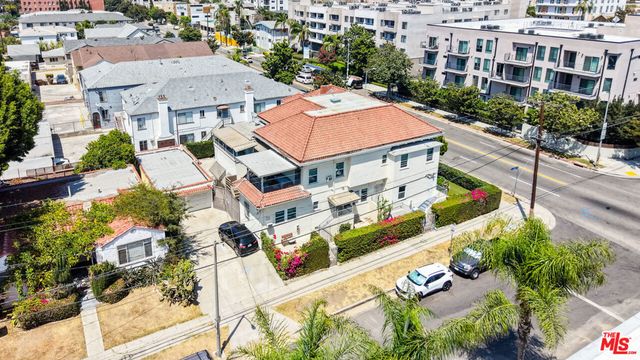 939 S Wilton Place, Los Angeles