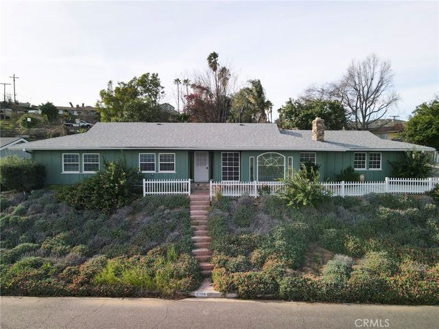 6304 Riley, Riverside