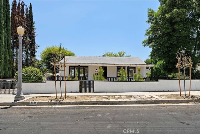 2538 Woodlyn Road, Pasadena