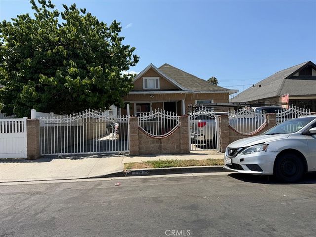 1182 Rolland Curtis Place, Los Angeles